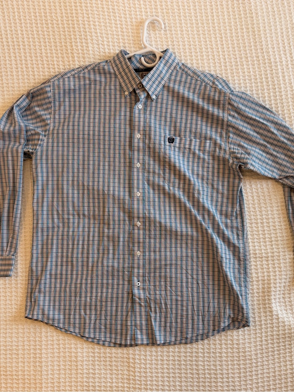 Cinch Men's Blue and White Plaid Button-Down Shirt